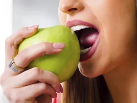 7 Common Food Items to Avoid Tooth Staining